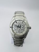 Luxury Chronograph Stainless Steel Watch – White Dial with Date Display